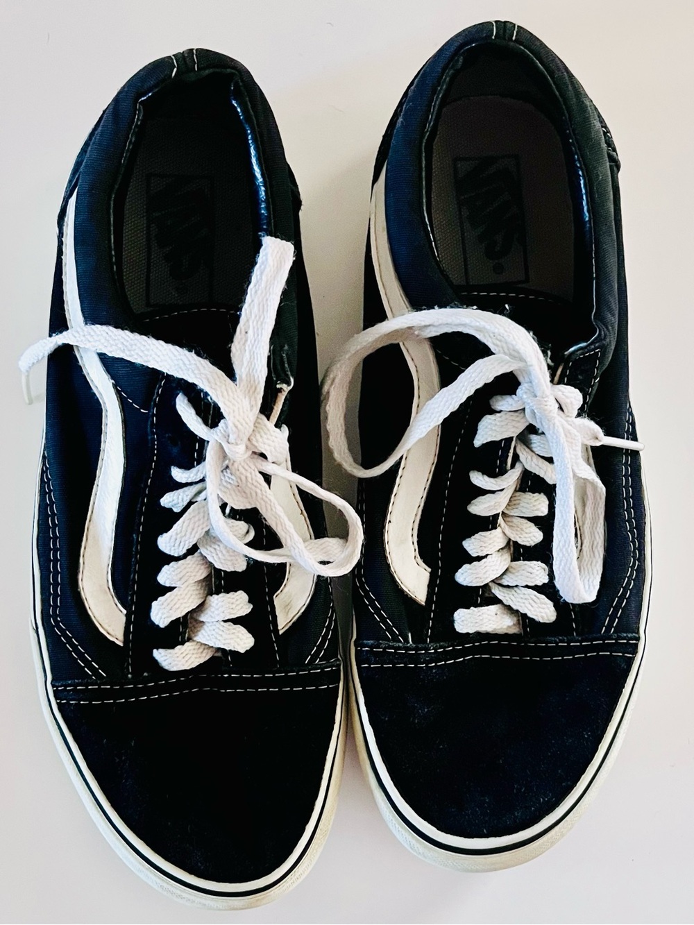 Vans Men's 8.5 Black & White Skate Shoe